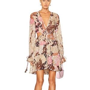 $388 NWT Rococo Sand “Aerin” Mini Dress in Beige Metallic Sz Small